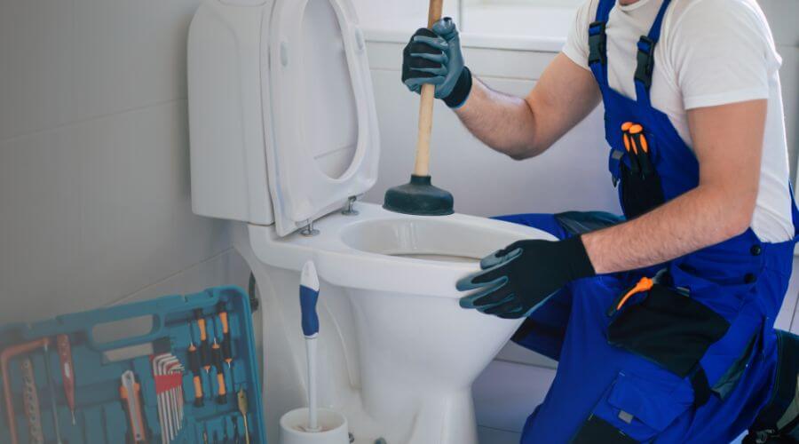 Professional emergency plumbing in East Brookfield, MA